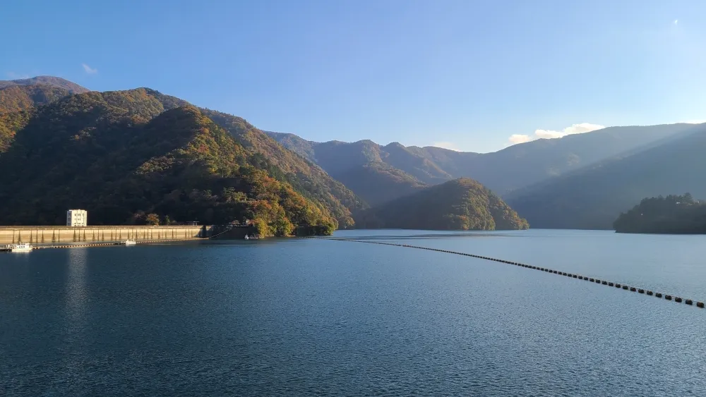 tokyo okutama-lake