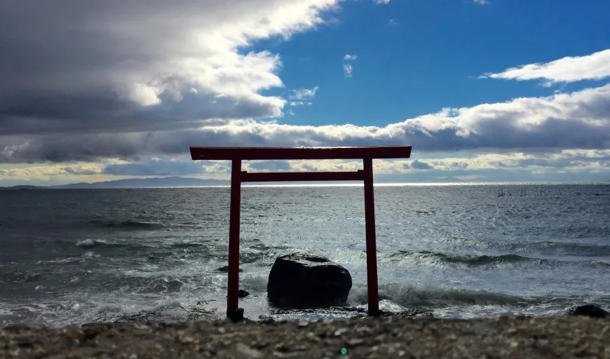 torii religions in japan